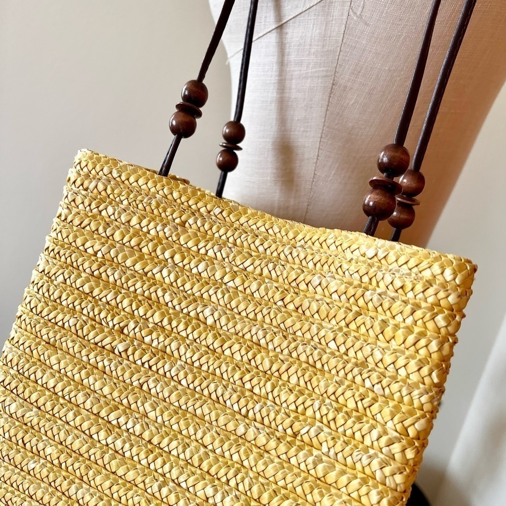 Vintage Yellow Wheat Straw Woven Purse Boho Beaded Resortwear - Picture 4 of 11